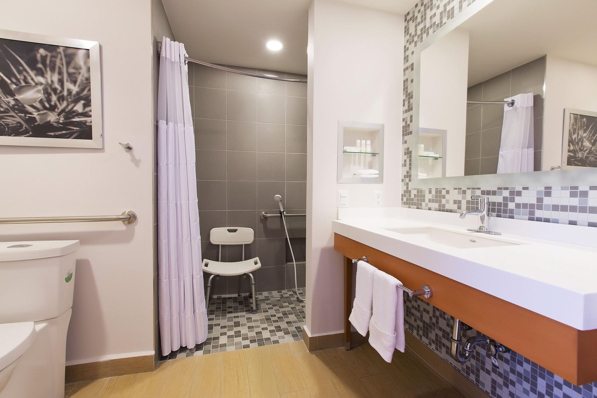Hampton Inn & Suites By Hilton Paraíso Kültér fotó