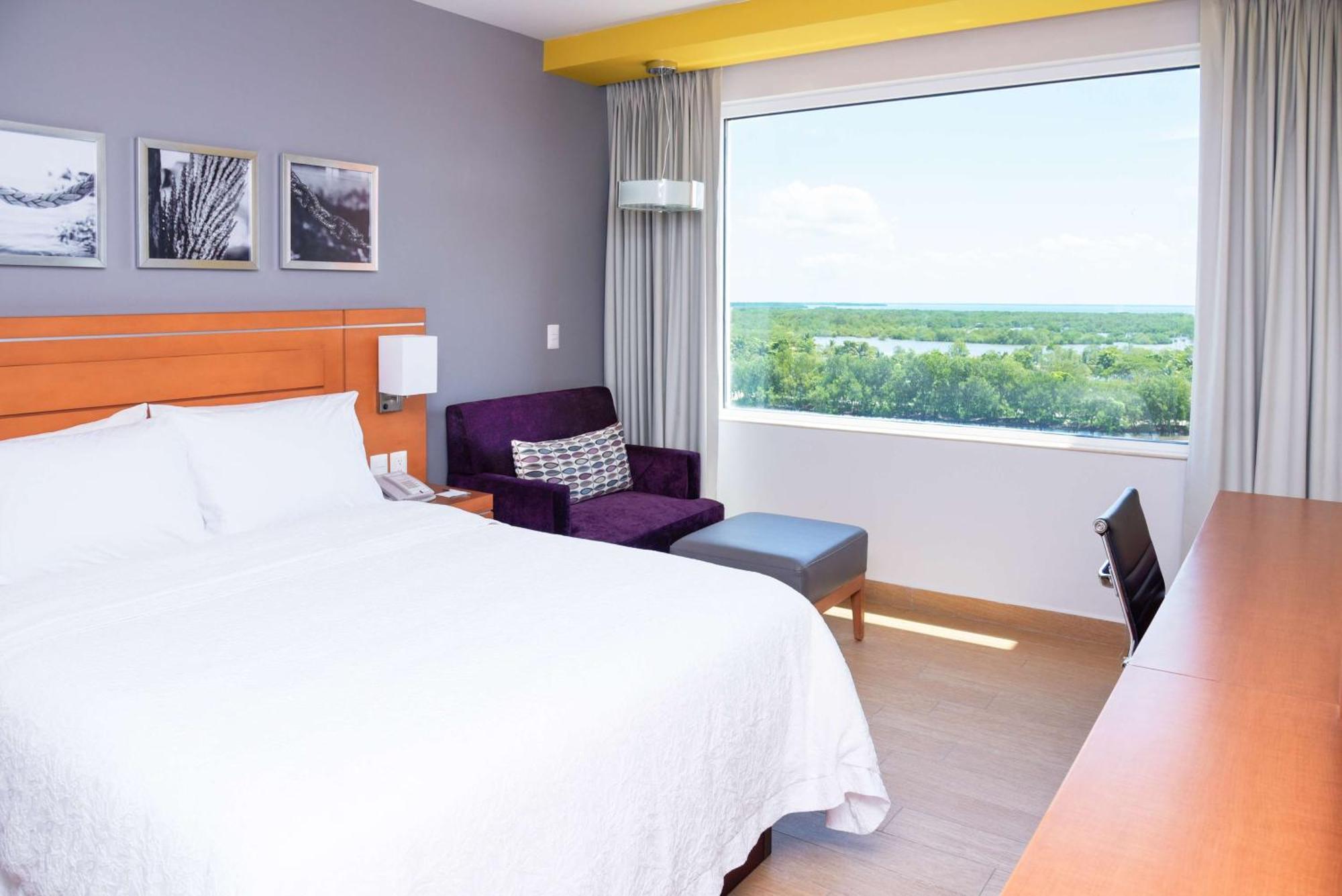 Hampton Inn & Suites By Hilton Paraíso Kültér fotó